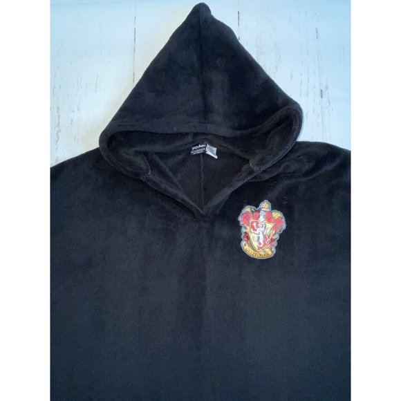 Harry Potter Women's Black Fleece Poncho One Size - Picture 3 of 8